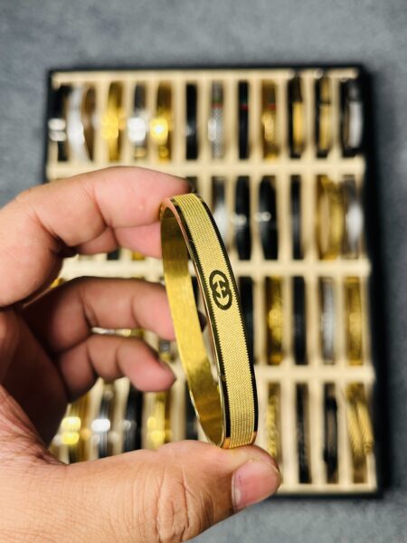 Gucci GG Golden Colour Lock Bracelet