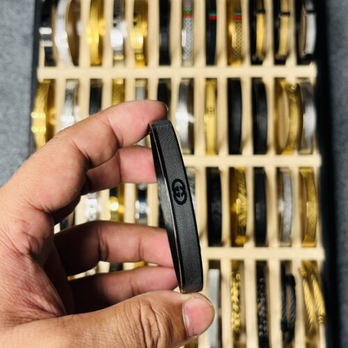 Black Gucci GG lock Bracelet