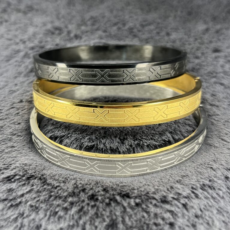 Lock X Bracelet